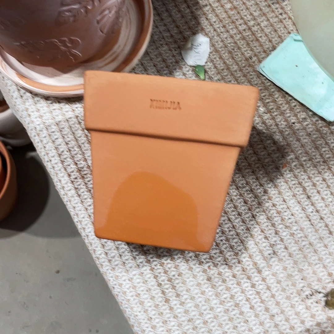 口10×10     红陶色发1  国际方盆小号