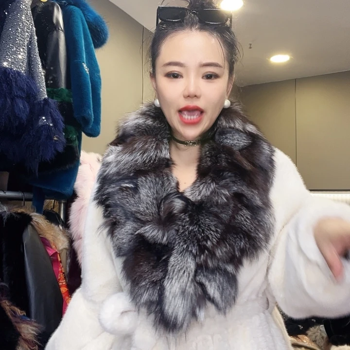 在这片大地和你一样灿烂阳光里