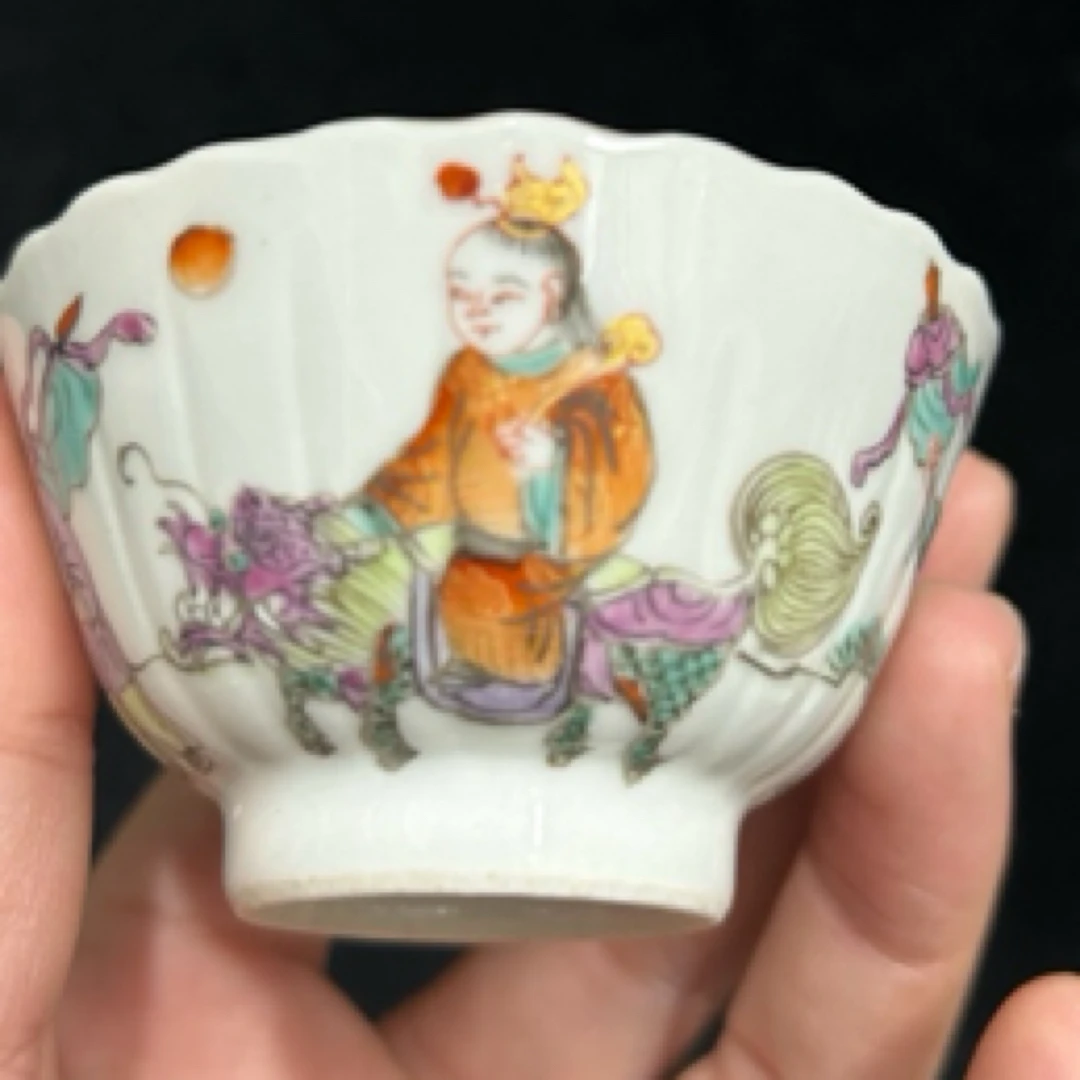景德镇老瓷厂库存 粉彩麒麟送子人物瓜棱杯