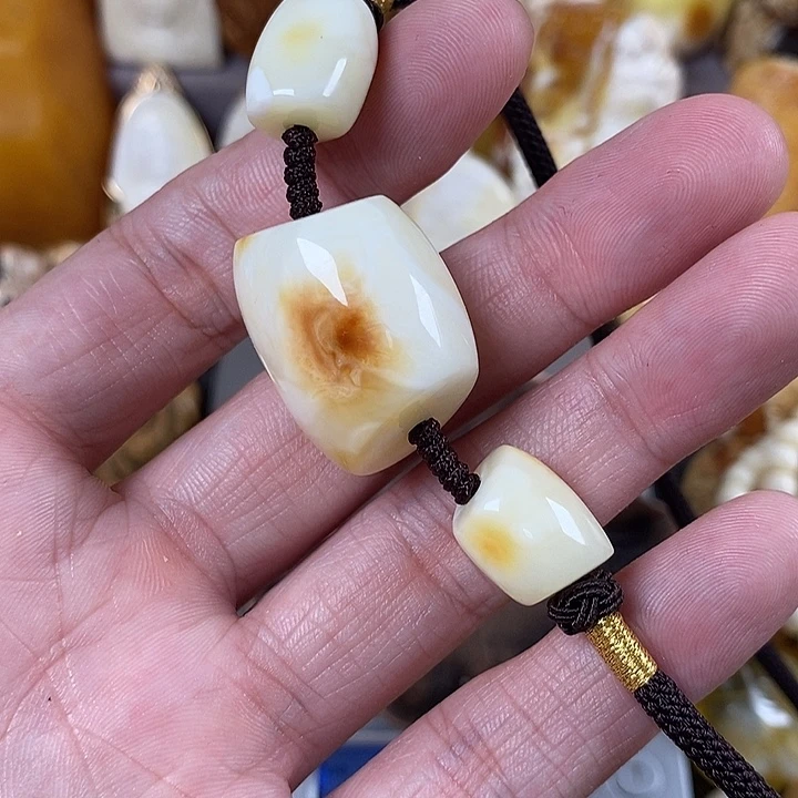 未镶嵌琥珀裸石我