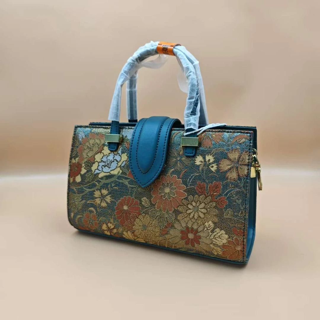 锦美人锦美人2号店专属-新款法棍-手掌纹斜挎包非遗唐锦定制