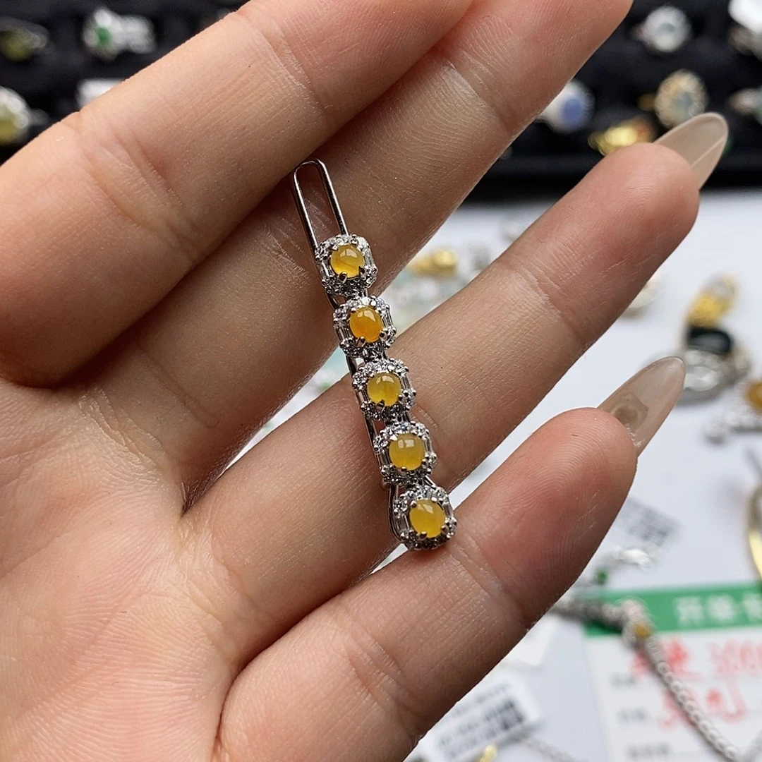 翡翠未镶嵌戒指翡翠