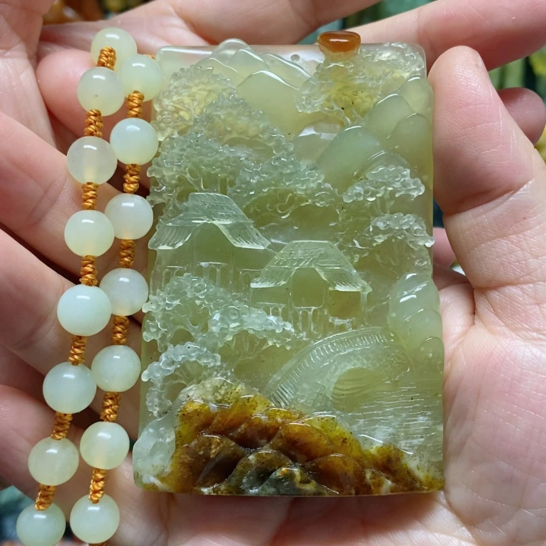 岫玉未镶嵌吊坠(赠链)