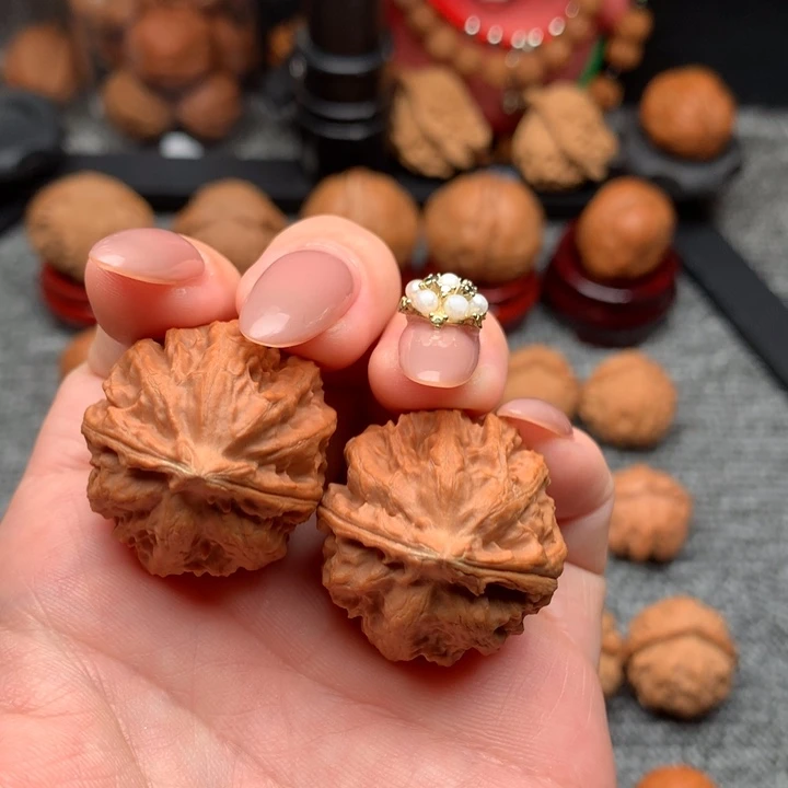 吊坠文玩核桃塔尖