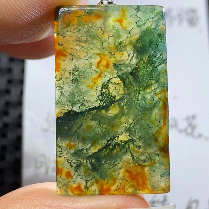 玛瑙/玉髓颈饰未镶嵌菩**下