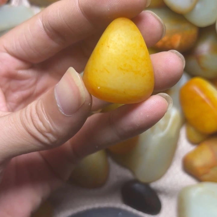 和田玉未镶嵌吊坠(不含链)