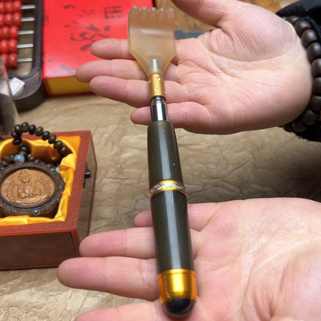 大叶紫檀（黑酸枝木类）