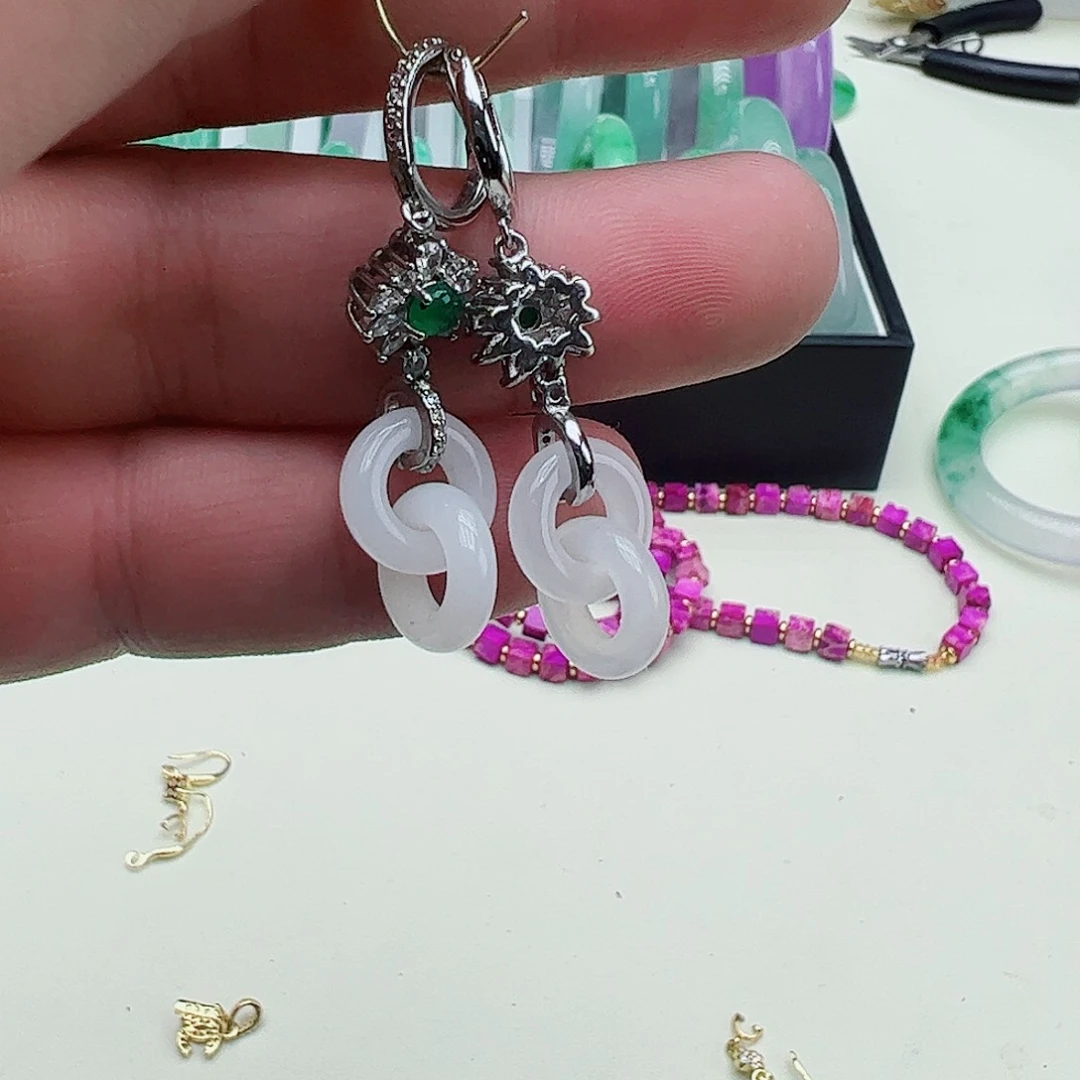 翡翠吊坠(赠链)银S925镶嵌