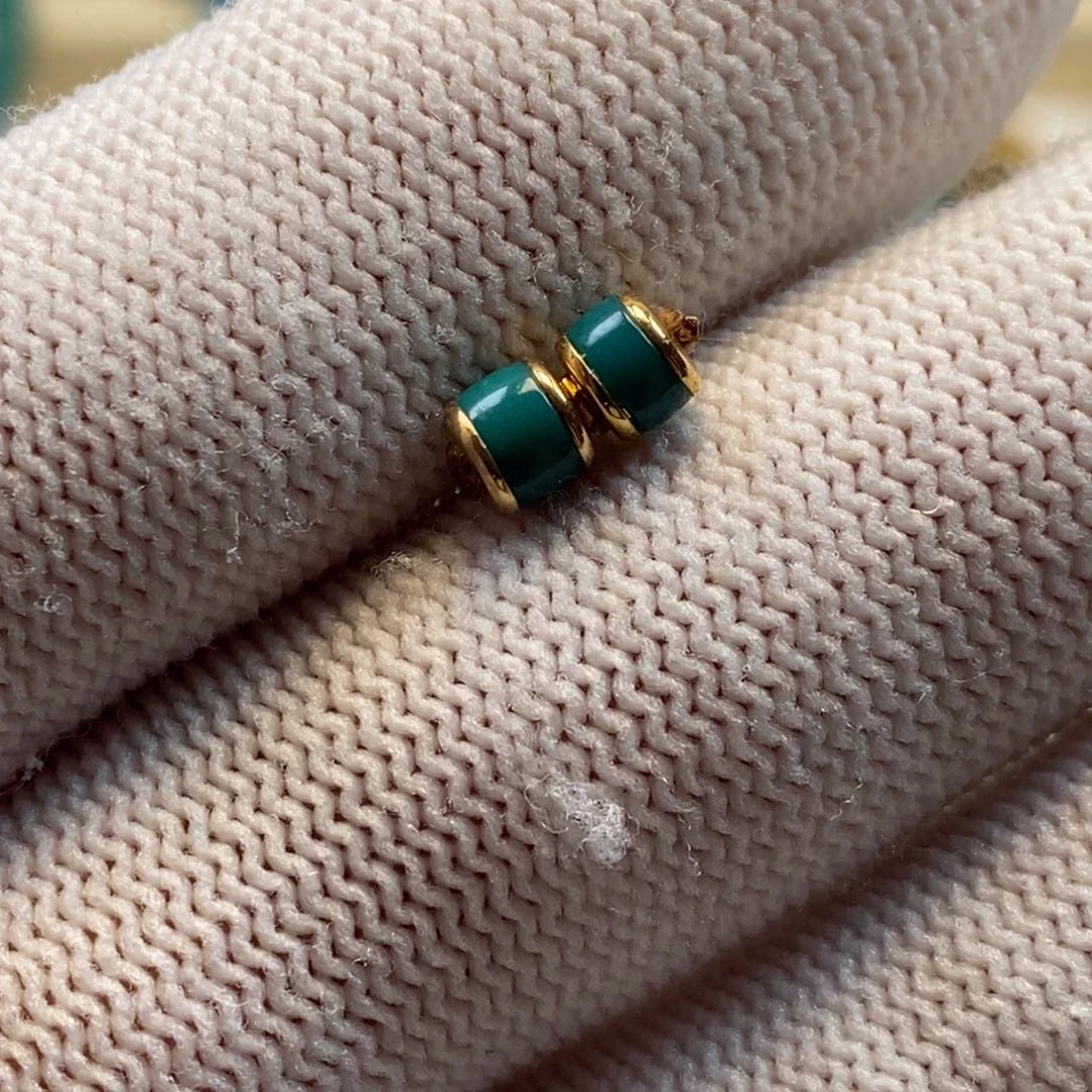 18K金镶嵌绿松石珠宝奇石