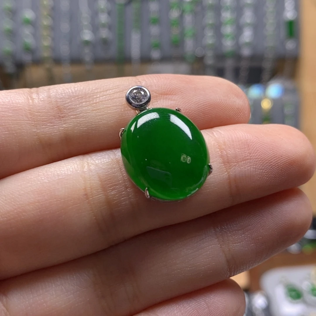 颈饰银S925镶嵌翡翠 17.5mm