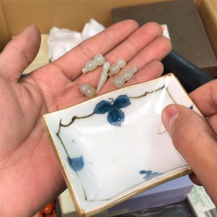 陶瓷孤品单件车里拍