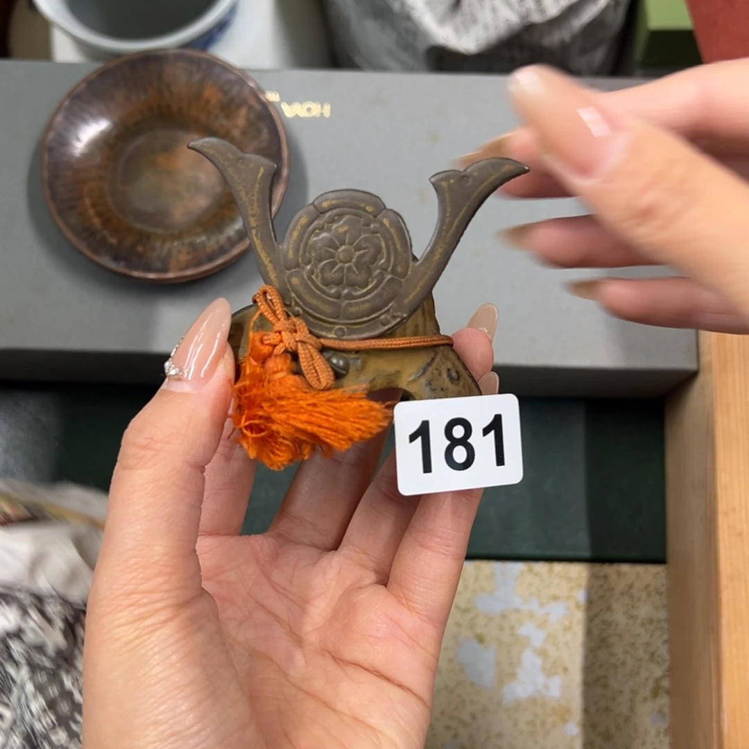 瓷片铁*181哈哈哈哈哈哈哈