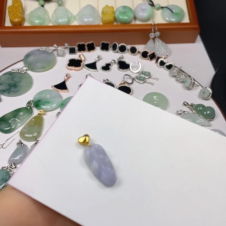 翡翠项链未镶嵌风**静紫叶子