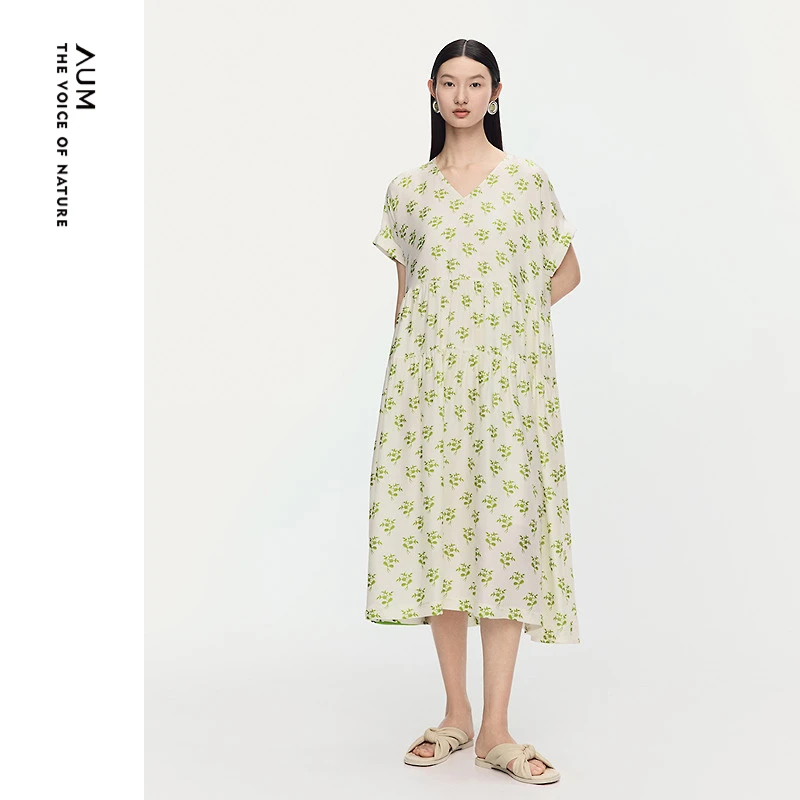 AUM噢姆25年夏季气质显瘦时尚宽松连衣裙M1FZ22276