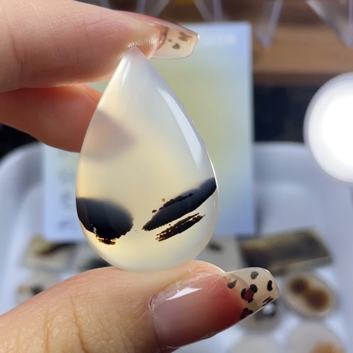 玛瑙/玉髓未镶嵌牌子