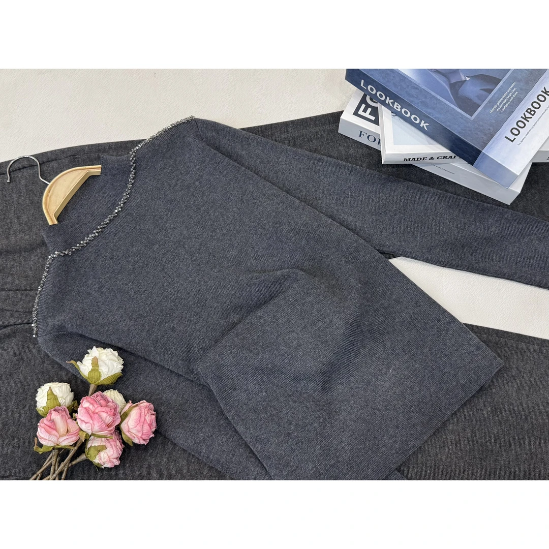 【灰色串珠打底衫】秋冬新款时尚长袖针织上衣QC6014