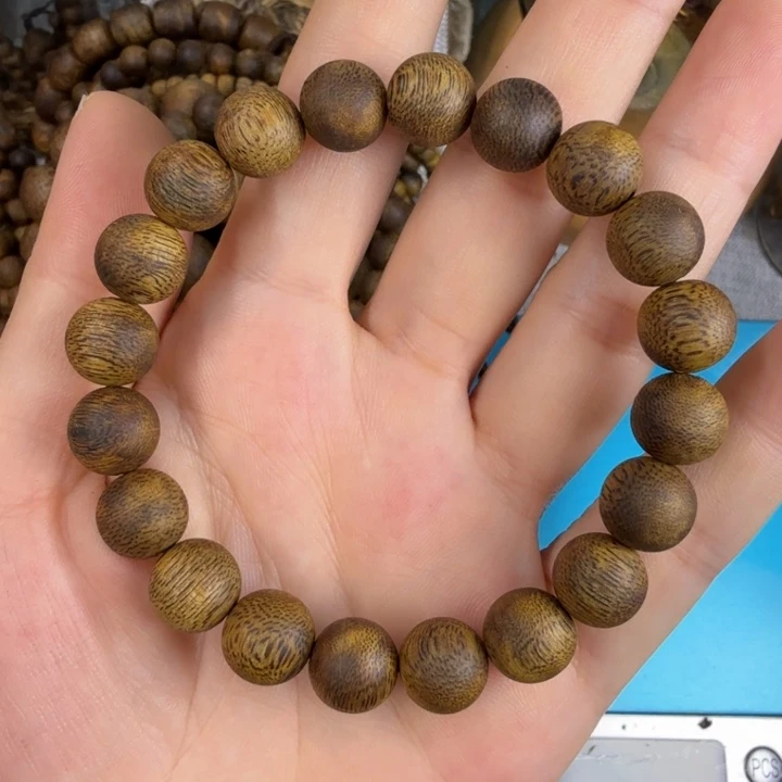 沉香碎屑沉香莺歌绿奇楠1.0圆珠6克➕