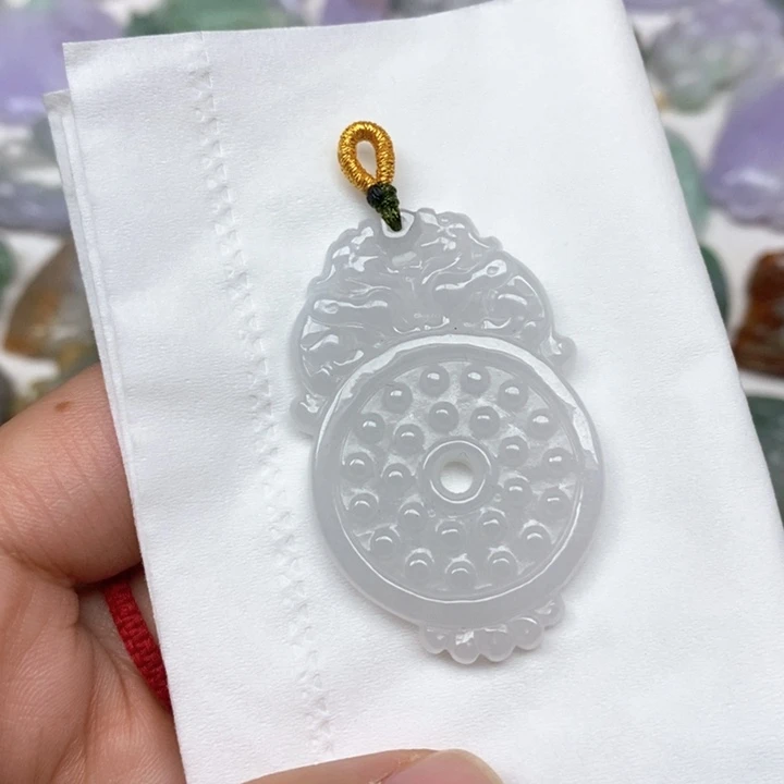 翡翠未镶嵌颈饰天然缅甸翡翠