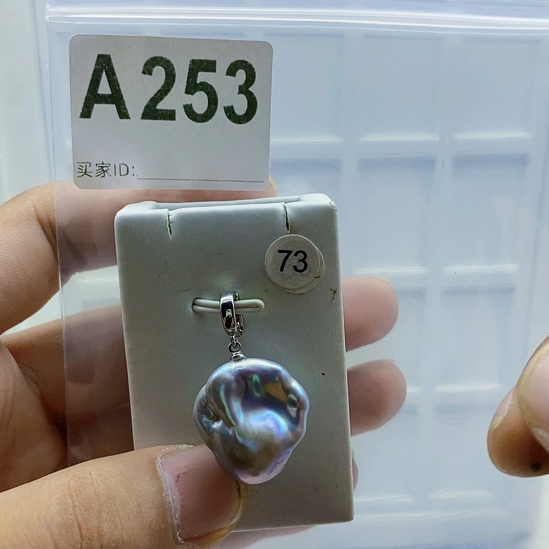 颈饰合金淡水珍珠