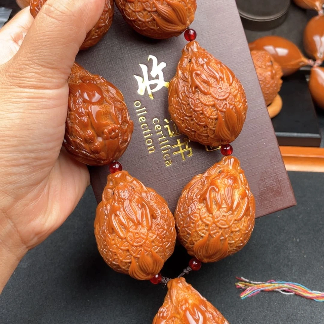 把件橄榄核龙龟手持