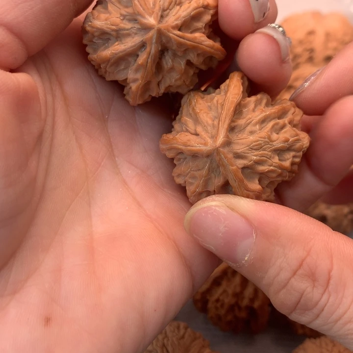 文玩核桃把件全品盘山三棱