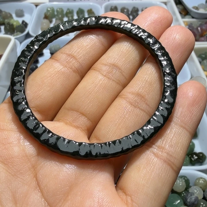 未镶嵌和田玉珠宝半成品53.5圈