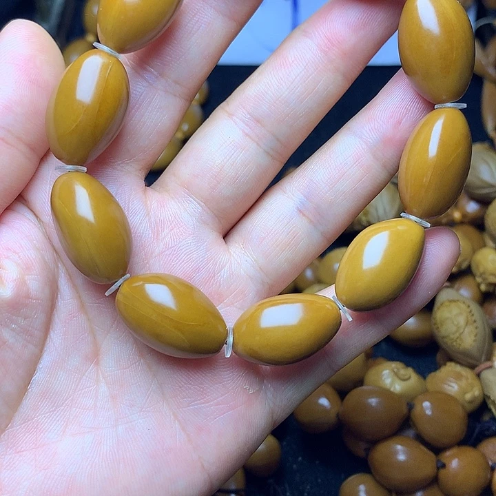 橄榄核雕刻手串素