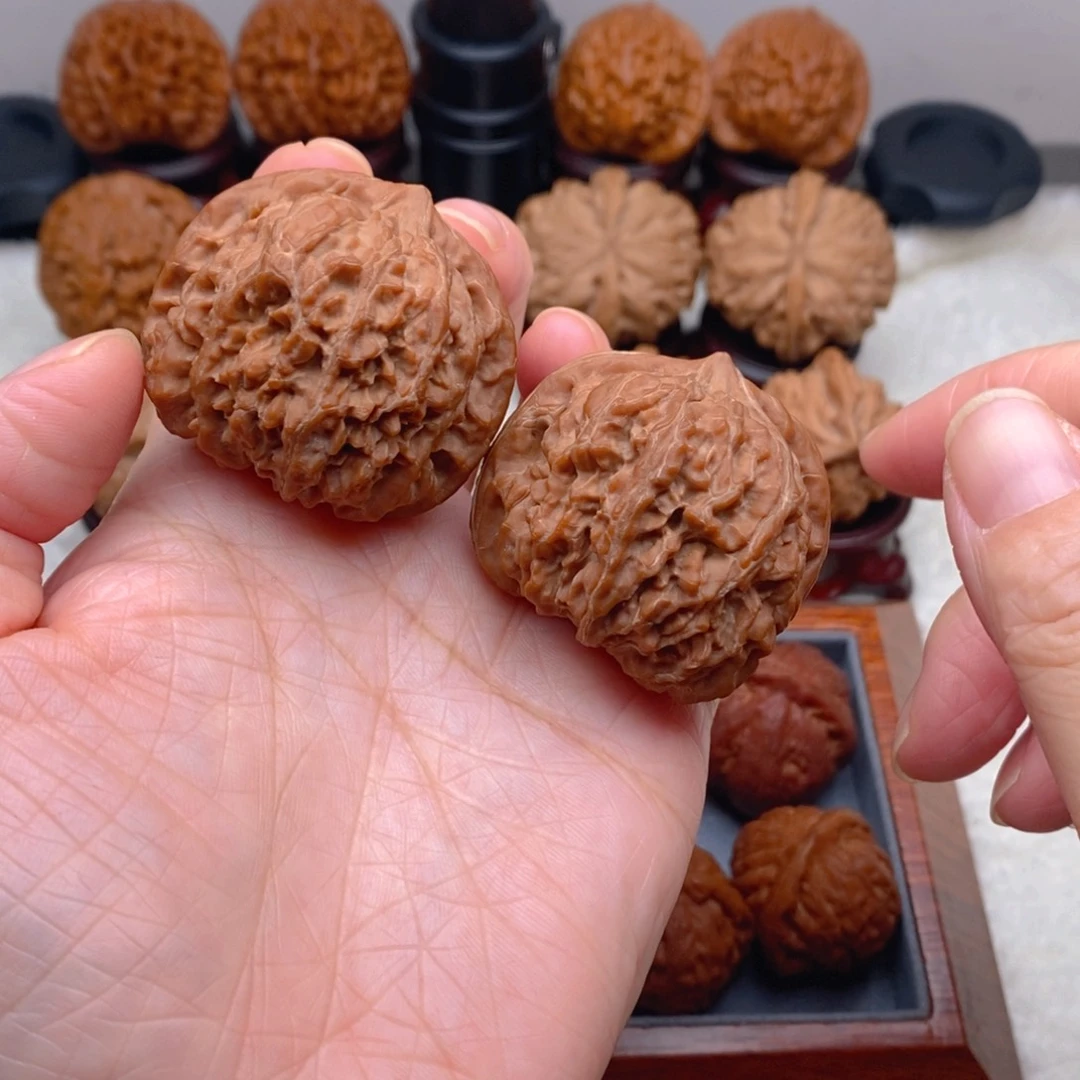 文玩核桃吊坠41尺全品137狮子头