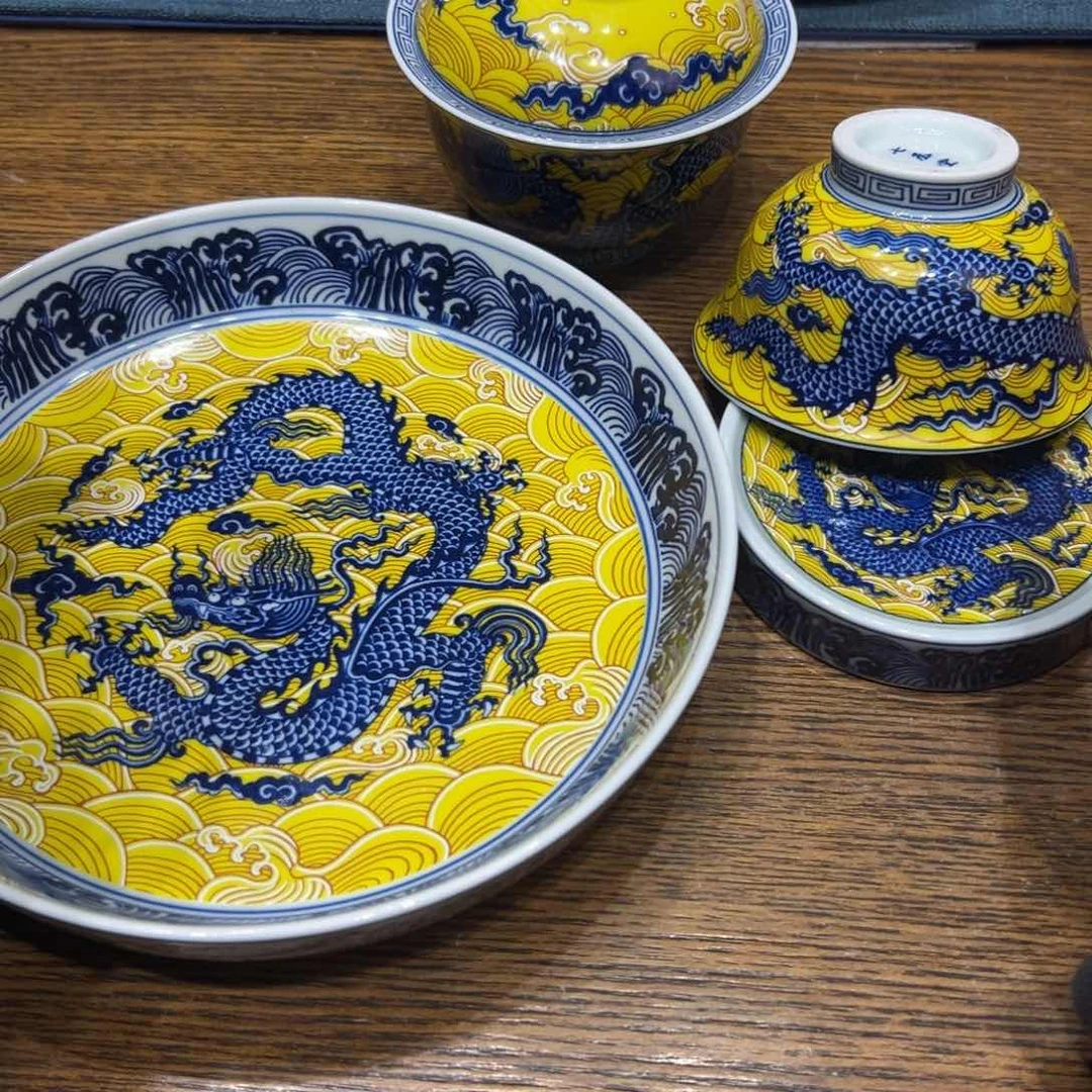 景德镇瓷器精品陈列展品