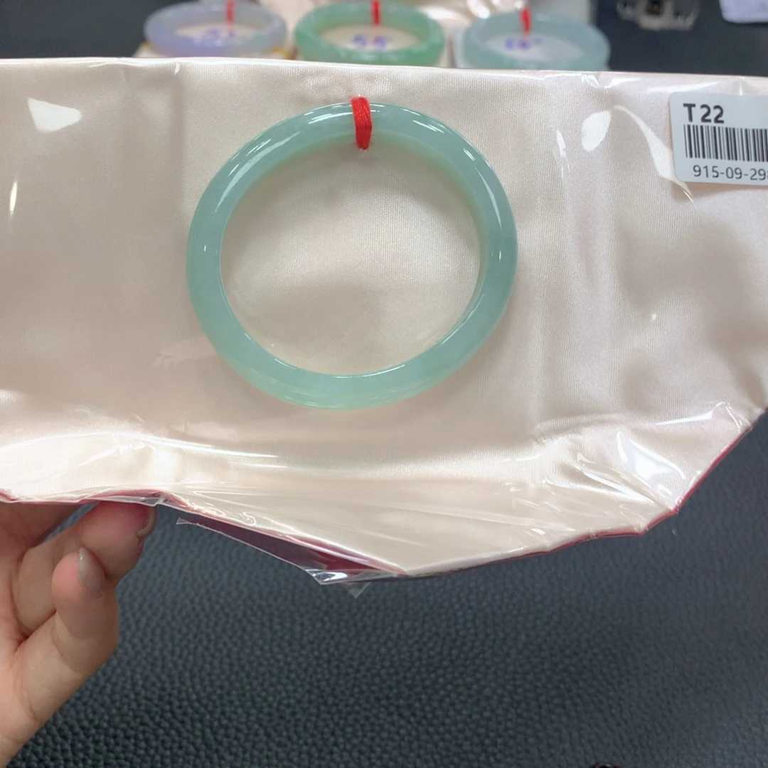 未镶嵌手镯翡翠翡翠