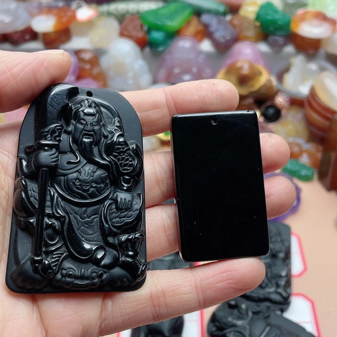 玛瑙/玉髓颈饰合金弥**气