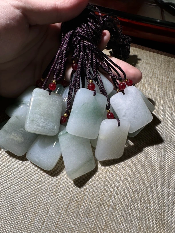 精品平安牌多样性随机发拍一发一g33