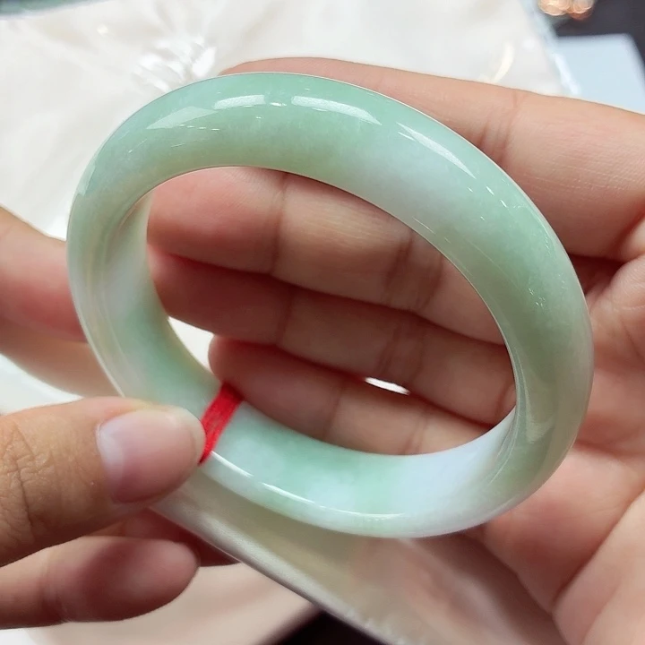 翡翠未镶嵌手镯天然缅甸A货翡翠