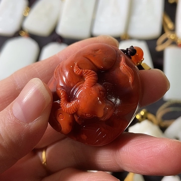 玛瑙/玉髓未镶嵌颈饰