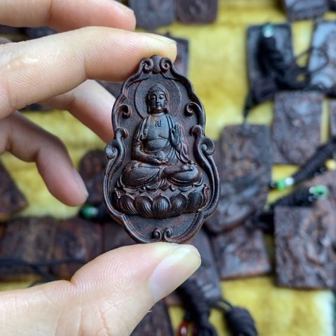 黄花梨/降香黄檀吊坠老**厂工艺品