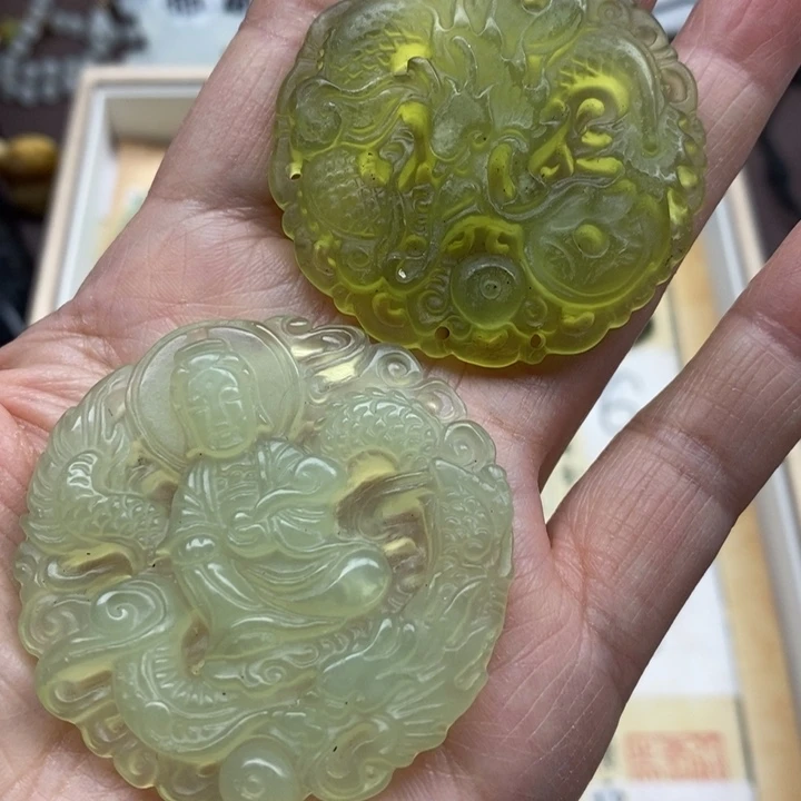 未镶嵌蛇纹石玉颈饰第****干