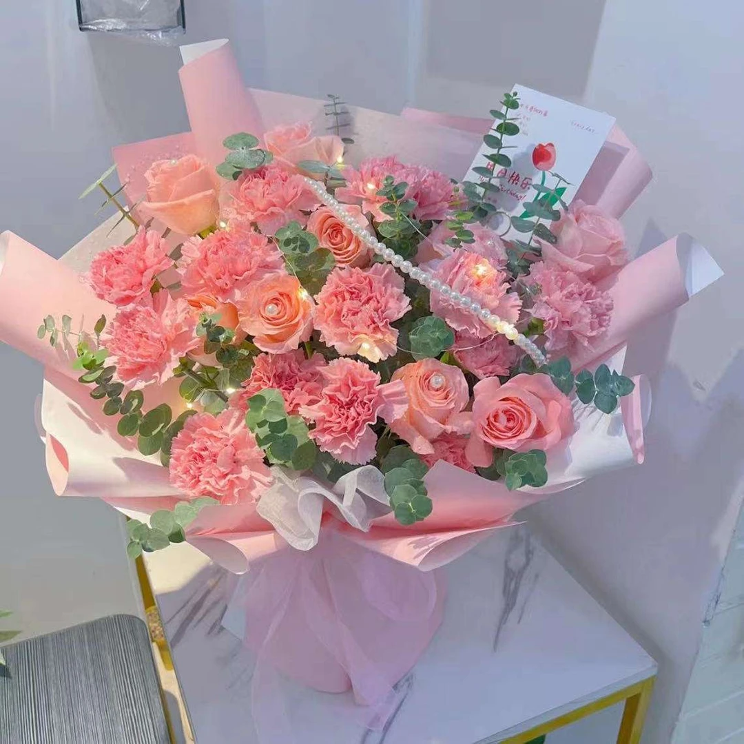 女神节【单纯而美好】5朵粉玫瑰14朵粉康乃馨尤加利混搭花束送送妈妈送长辈女神节康乃馨花店鲜
