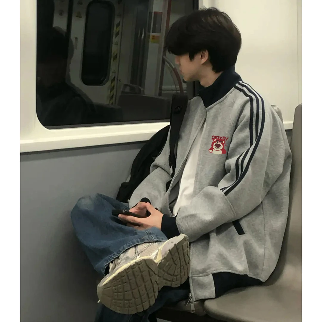 美式卡通草莓熊字母印花立领三条杠开衫外套男女秋冬宽松休闲卫衣