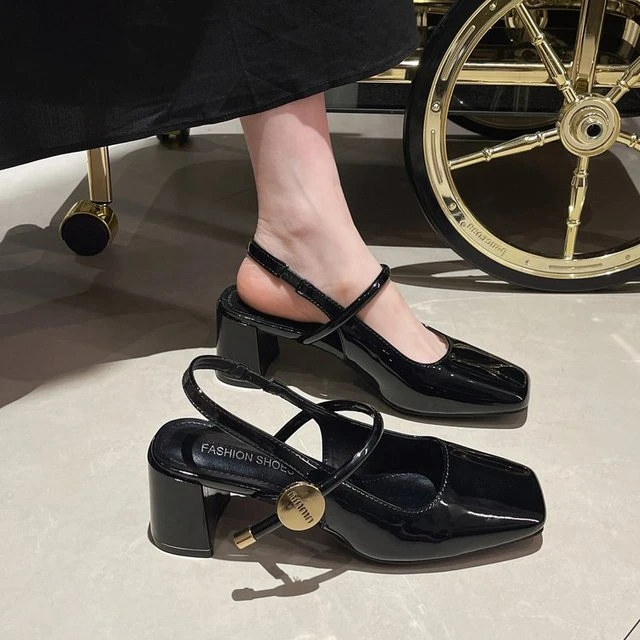 包头凉鞋女玛丽珍仙女风2025夏季新款中跟法式一字带粗跟后空单鞋