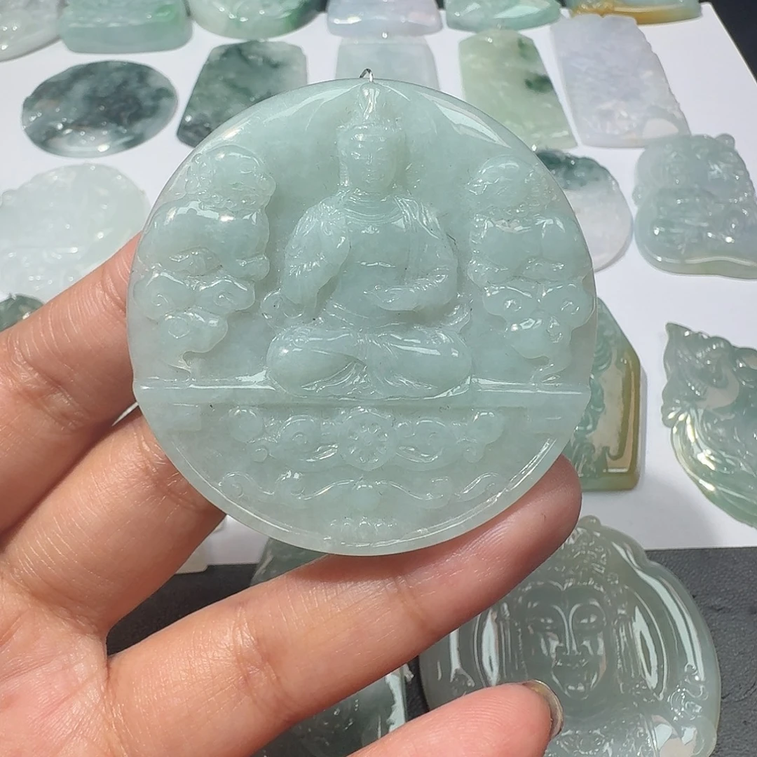 翡翠未镶嵌颈饰吊坠
