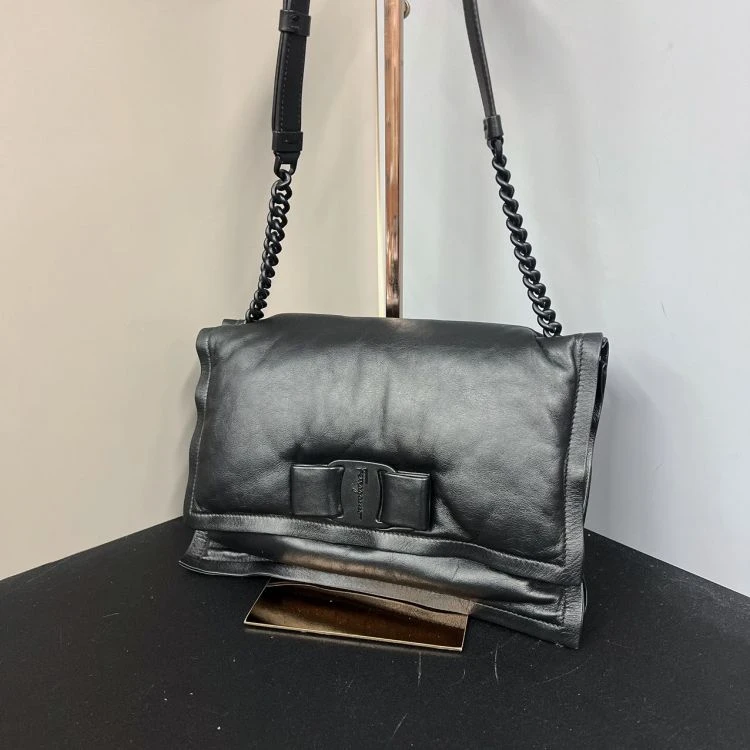 95新/菲拉格慕/C18373548092/[251218CZ02]