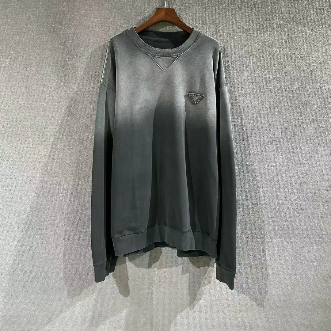 99新 Prada/普拉达 （pm）渐变色圆领卫衣 99新XL码/5135