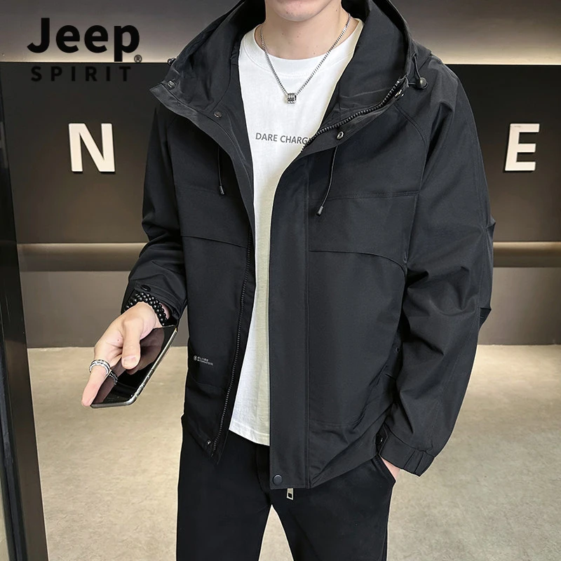 Jeep吉普新款户外休闲冲锋衣连帽外套男士潮牌工装美式多口袋夹克