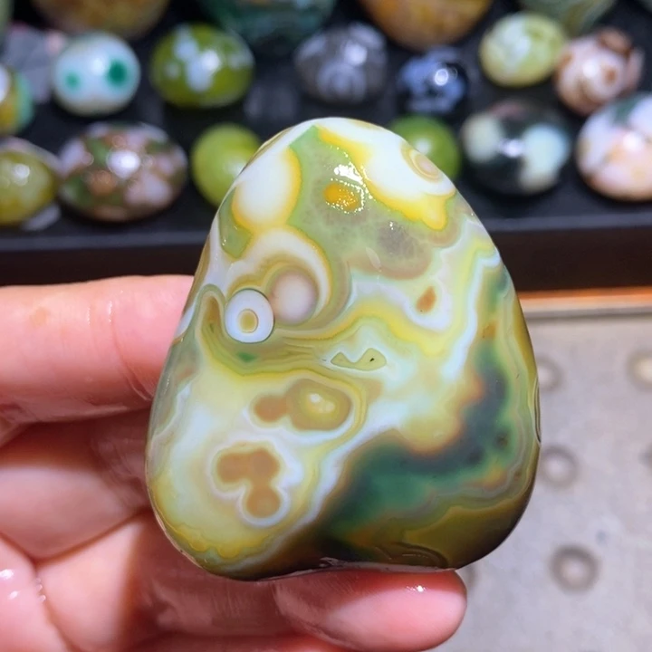 玛瑙/玉髓未镶嵌珠宝半成品
