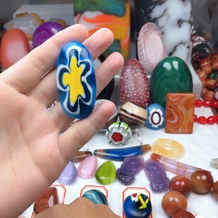 玛瑙/玉髓未镶嵌珠宝半成品