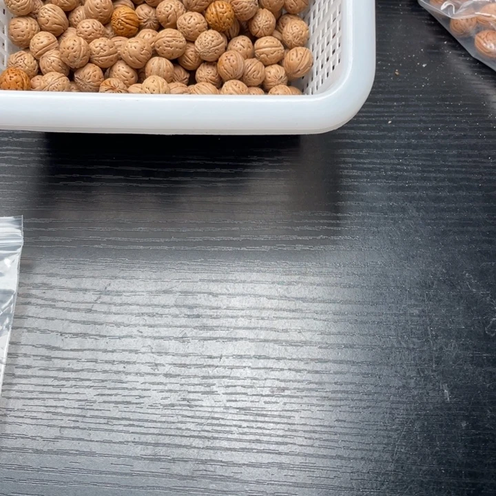 往***事核桃手串/手链小桃核散籽批发400