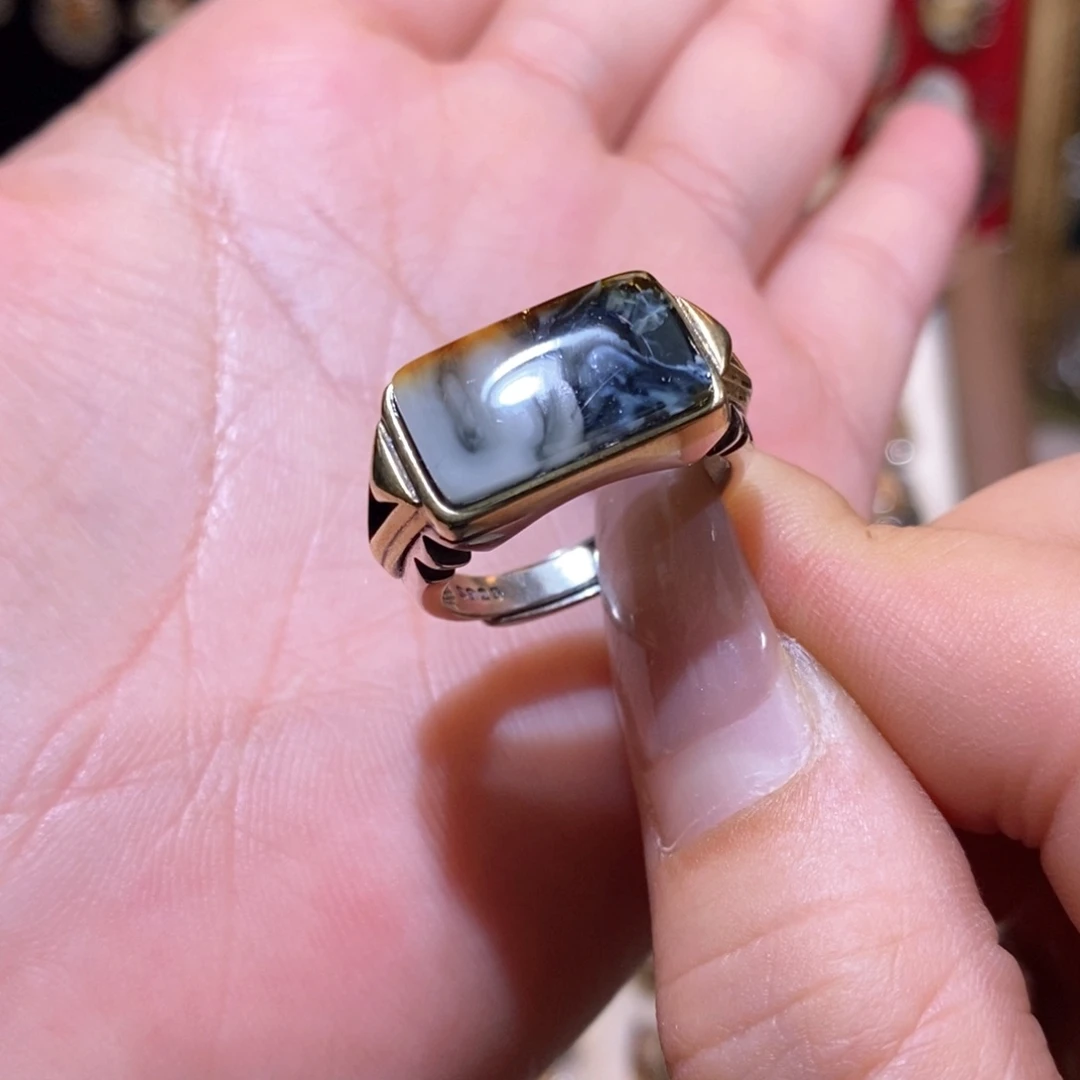 琥珀戒指银S925镶嵌D****?戒指