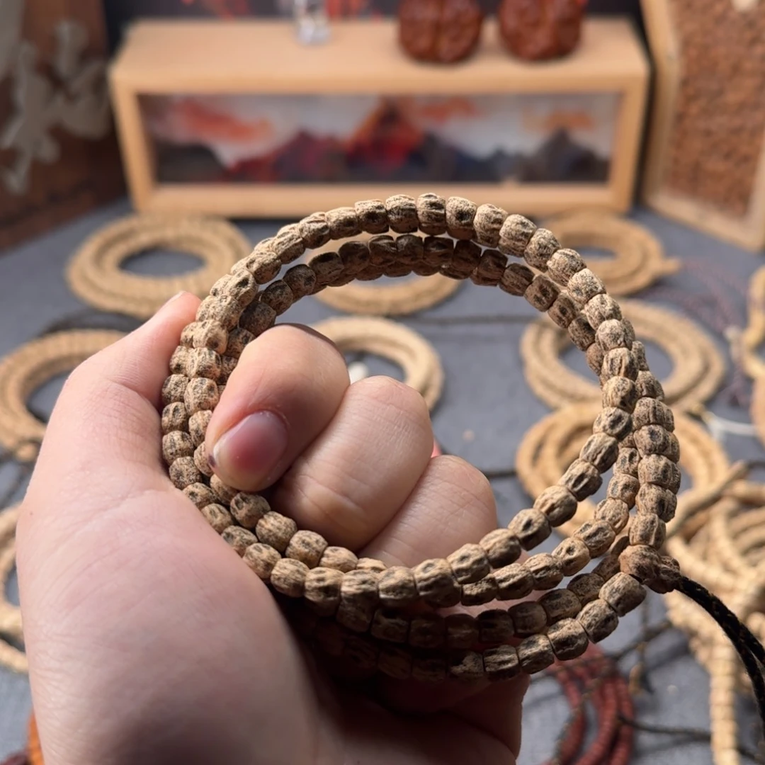 柏香籽/百香籽吊坠人***秋