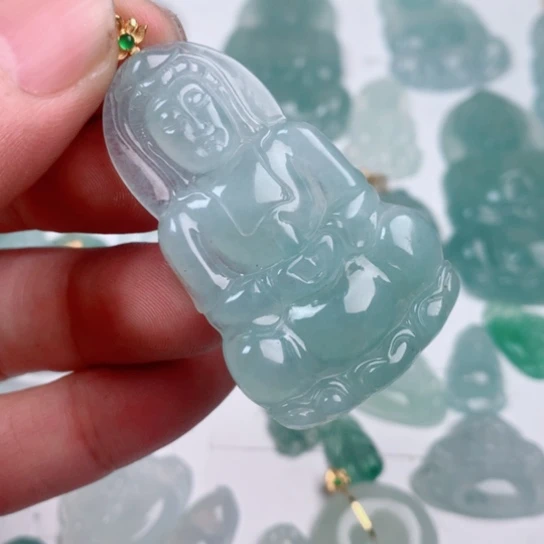 翡翠18K金镶嵌吊坠(不含链)缅甸天然翡翠A货
