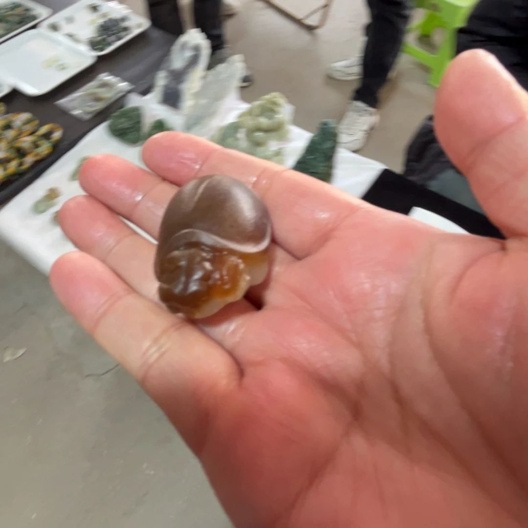 和田玉（糖玉）未镶嵌车挂